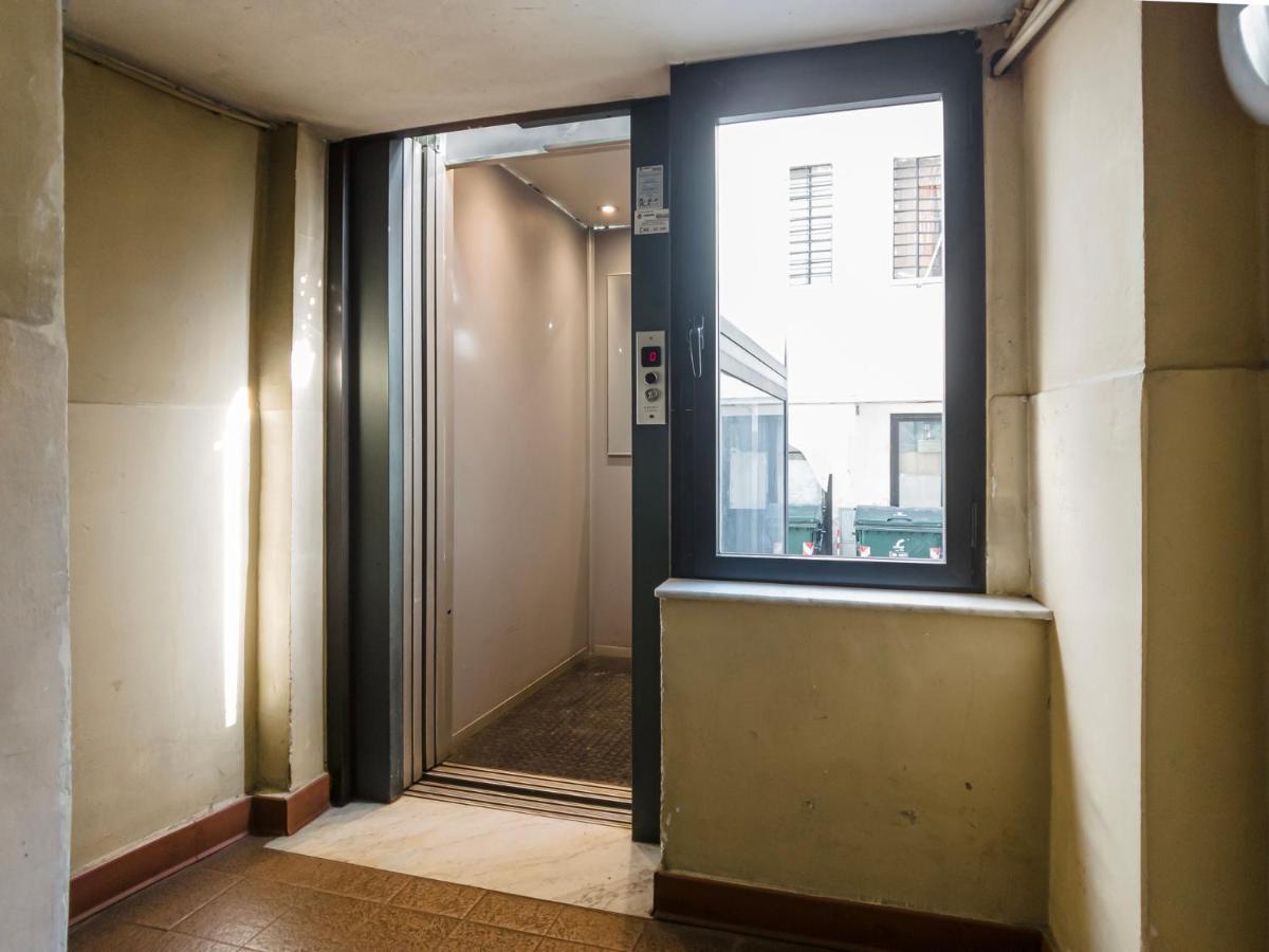 Apartment Ampia Mansarda E Terrazzo 10 Minuti Dal Centro